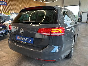 MYAUTOCENTER – Gebraucht- und Jahreswagen mit Werkstattservice in Pfaffenhofen Volkswagen Passat Variant Comfortline *4Motion*Kamera*AHK*