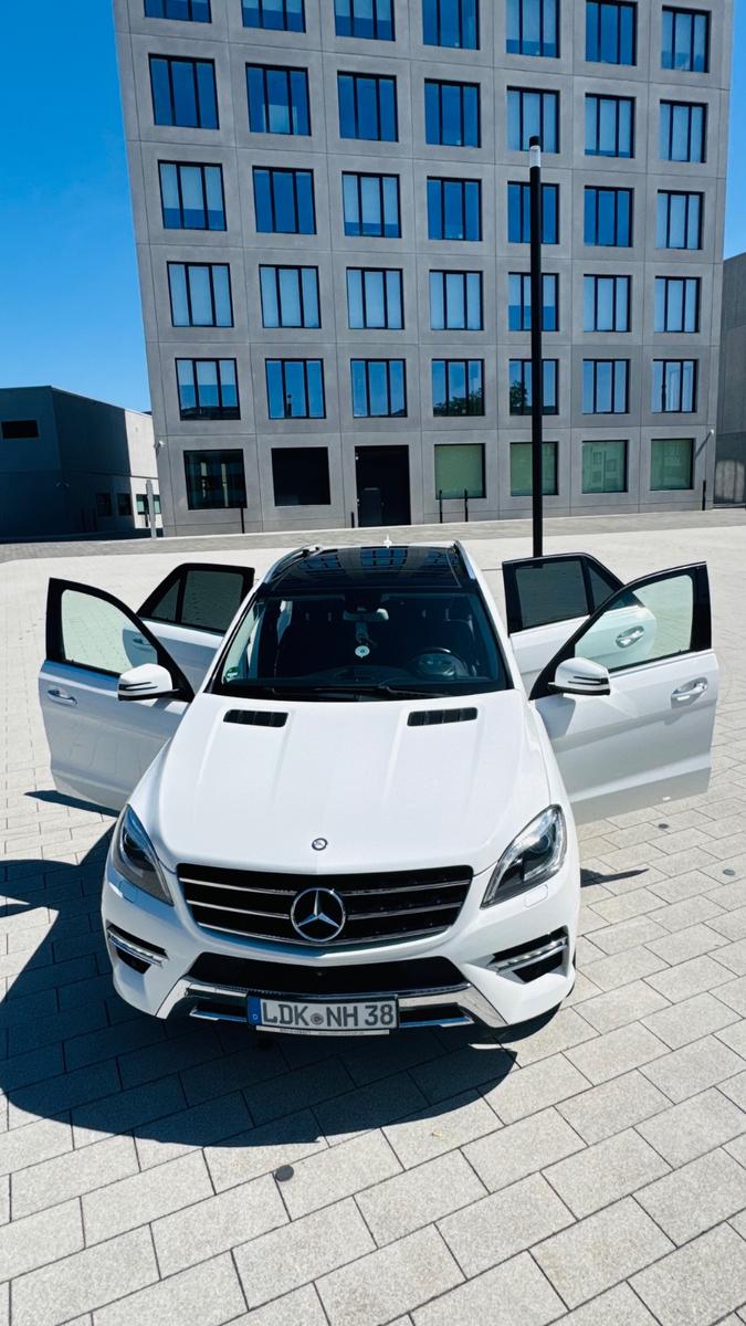 Mercedes-Benz ML 350 BlueTEC 4MATIC AMG Line