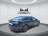 Volkswagen ID.7 Pro 82 kWh Matrix SHZ 360° Keyless Massage - blaue Volkswagen ID.7