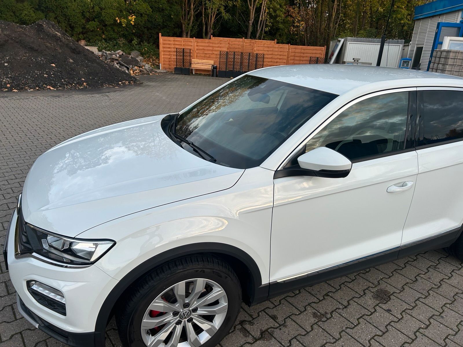 VW VW T ROC R Line Optik