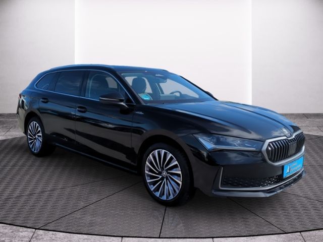 Fahrzeugabbildung SKODA Superb Combi 2.0 TDI DSG Laurin & Klement AHK ST