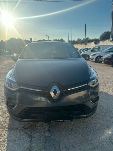 Renault Clio dCi 8V 90 CV EDC Start&Stop 5 porte