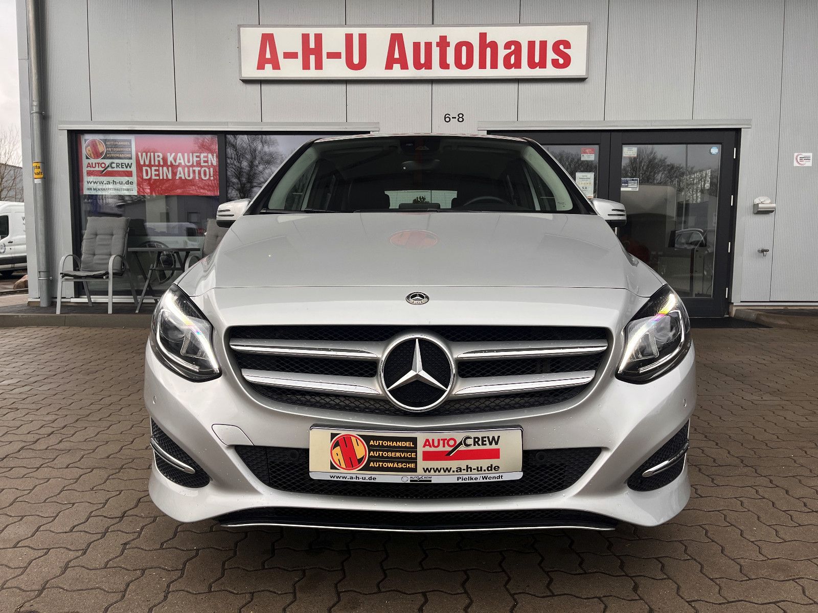 Fahrzeugabbildung Mercedes-Benz B 200 Urban