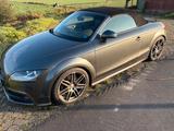 Audi TT Roadster 1.8 TFSI - S-Line, Navi, Sitzheizung - mit Benzin-Antrieb: Grau, Alcantara, Cabrio