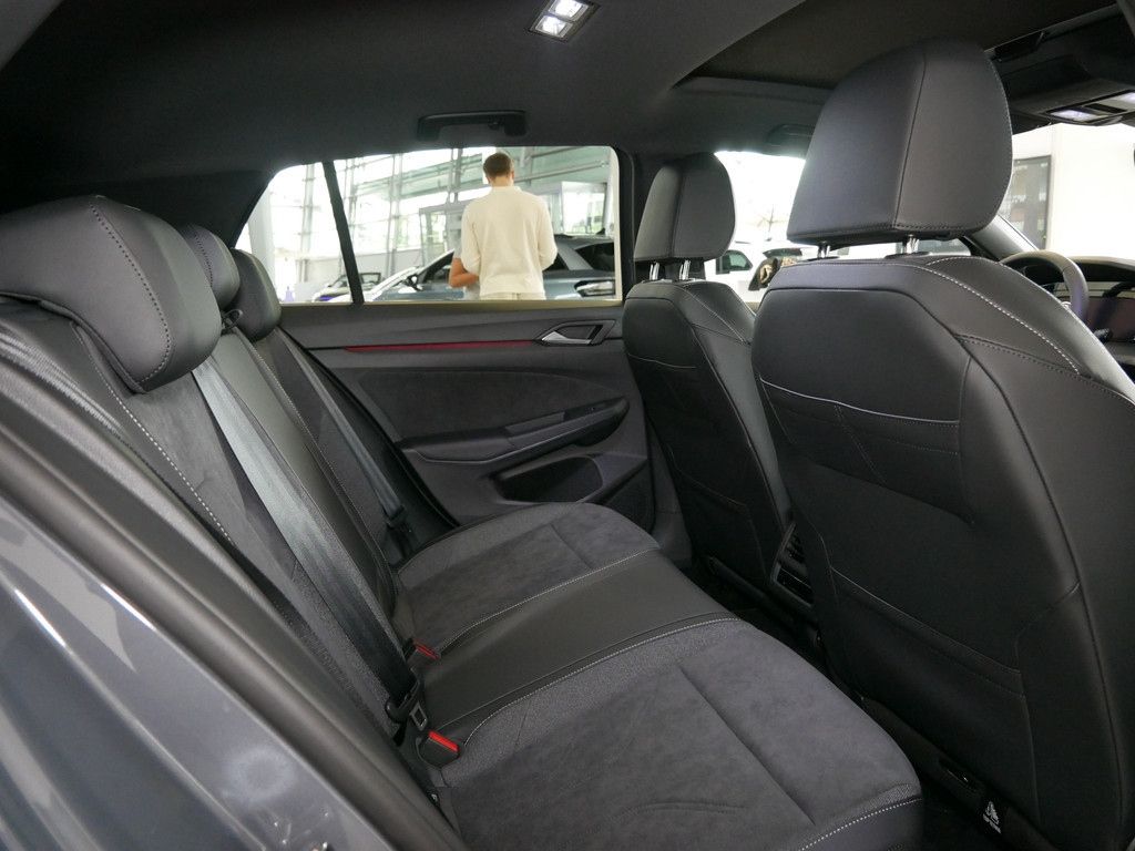 Volkswagen Golf - Bild 13