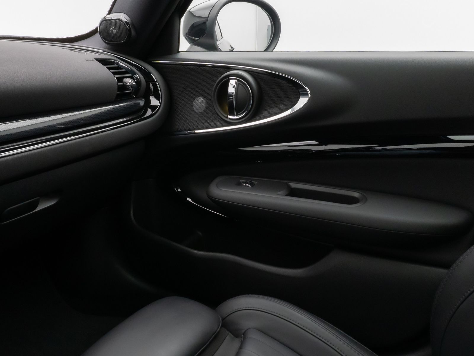 Fahrzeugabbildung MINI Cooper S Clubman H/K Panoram DAB HUD Kamera Voll