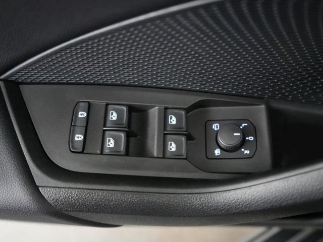 Octavia COMBI SELECTION TDI DSG+NAVI+SITZHEIZUNG