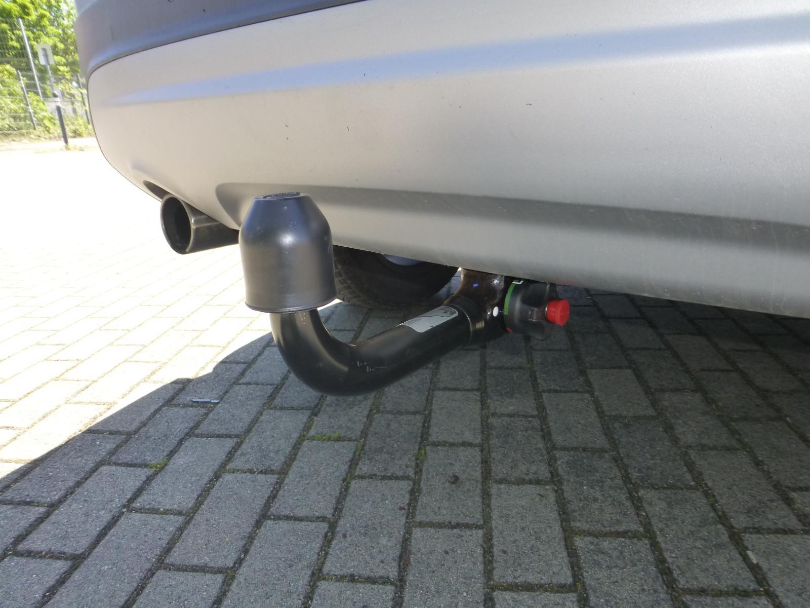 Ford Kuga 1,5i 150PS AHK, Scheibentönung, Allwetter