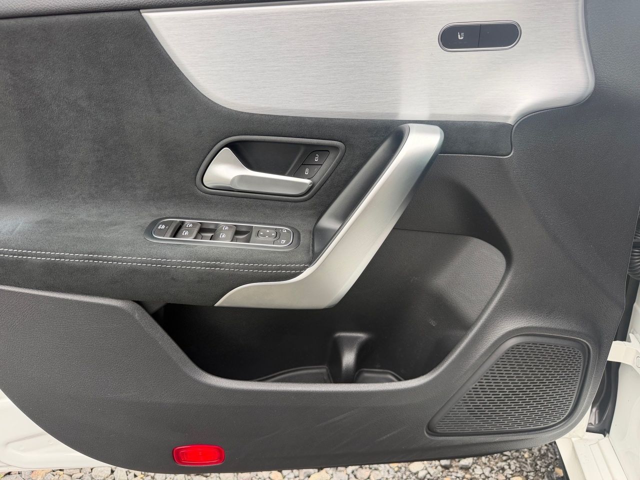 Fahrzeugabbildung Mercedes-Benz CLA 200 SB AMG+NIGHT+AMBIENTE+LED+KAMERA+