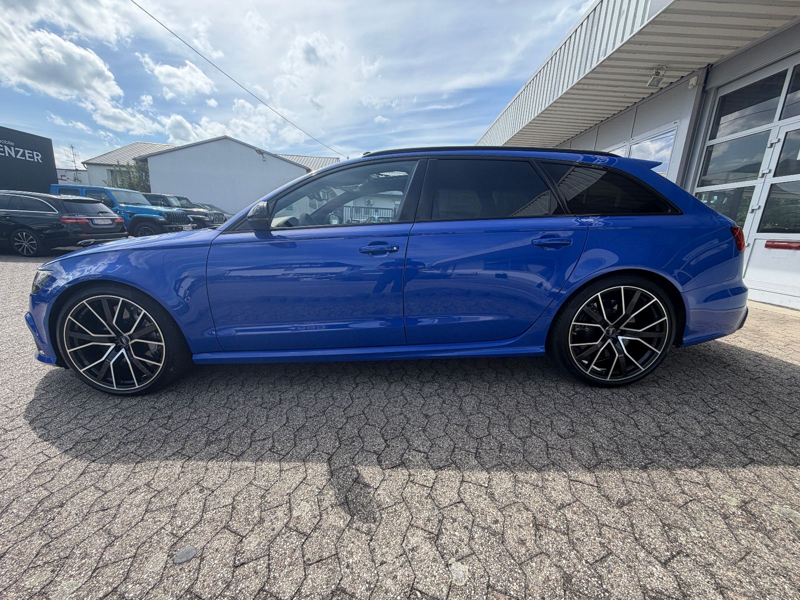 Fahrzeugabbildung Audi RS 6 Avant 4.0 TFSI/ performance/NOGARO- 1-150