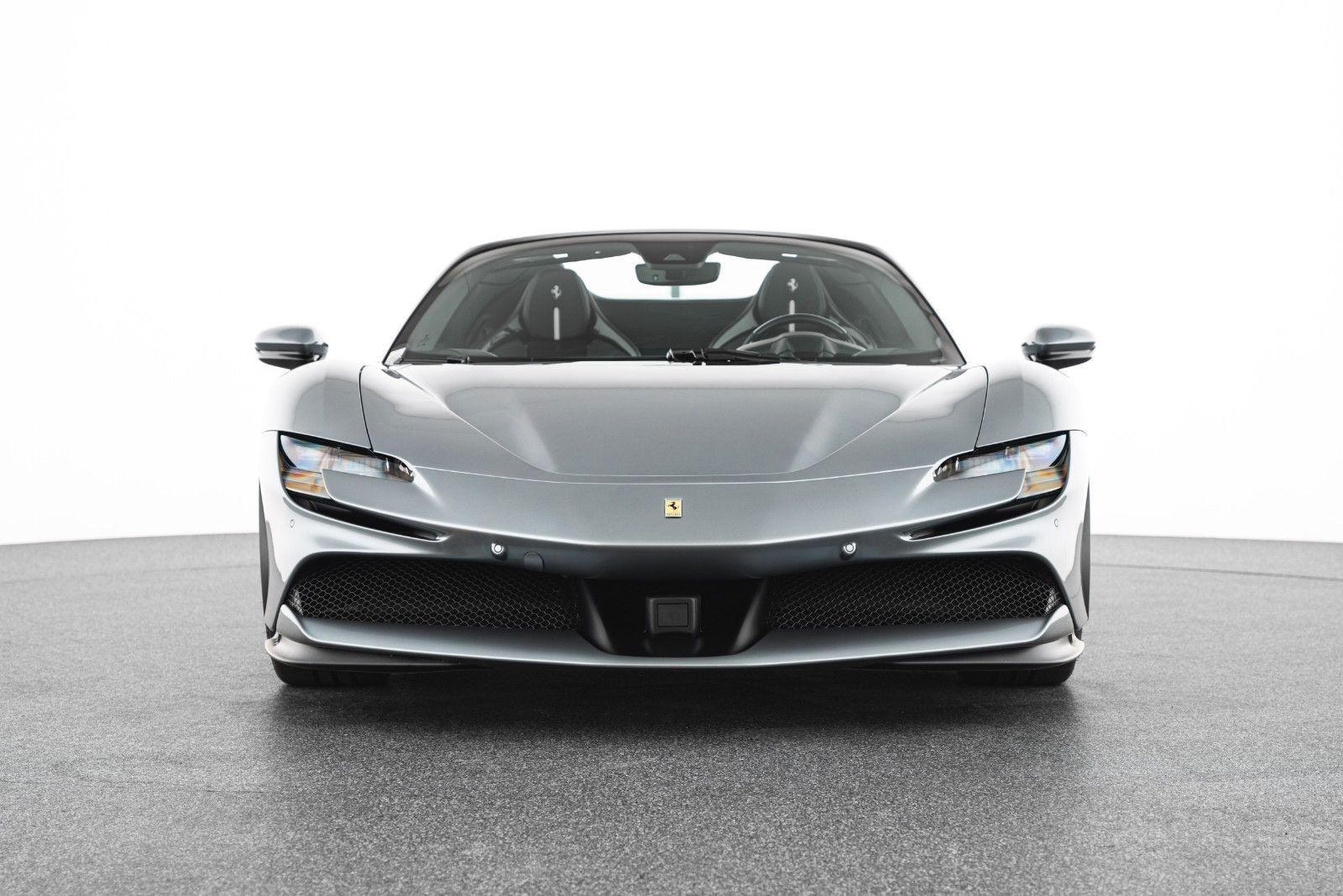 Ferrari SF90 Spider imagem 2