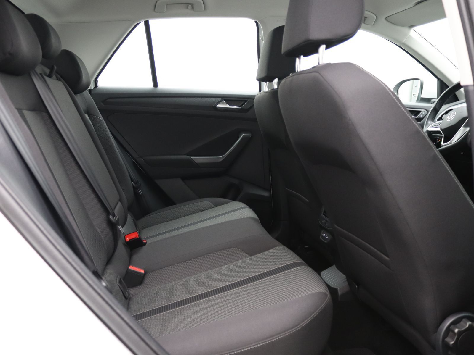 Volkswagen T-Roc - Bild 11