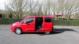 Opel Combo Life*rollstuhlgerecht*5.Sitzer*Garantie* - Opel Combo Life mit Diesel-Antrieb: Automatik