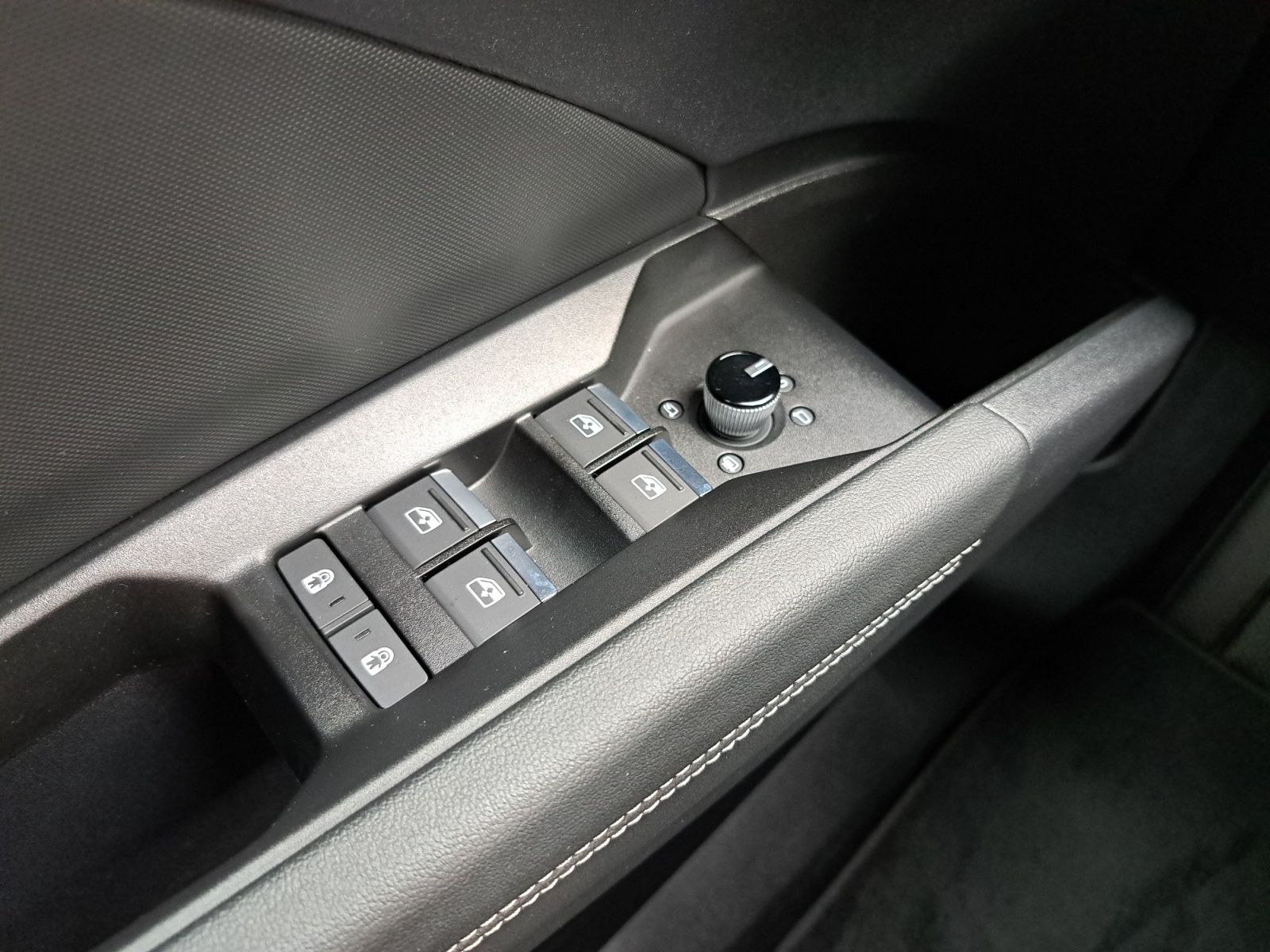 Audi Q4 e-tron - Bild 22