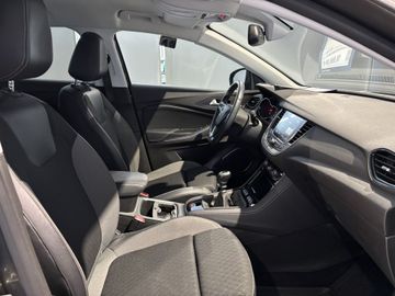 Fotografie 6 des Opel Grandland (X) Grandland X 1.2 Start/Stop Business INNOVATION