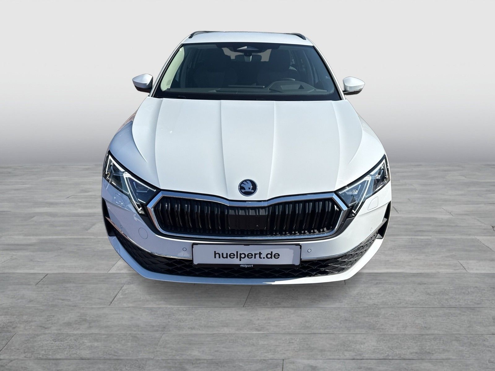 Skoda Octavia Combi 2.0 TOUR 360°CAM ACC HEADUP MATRIX imagem 3