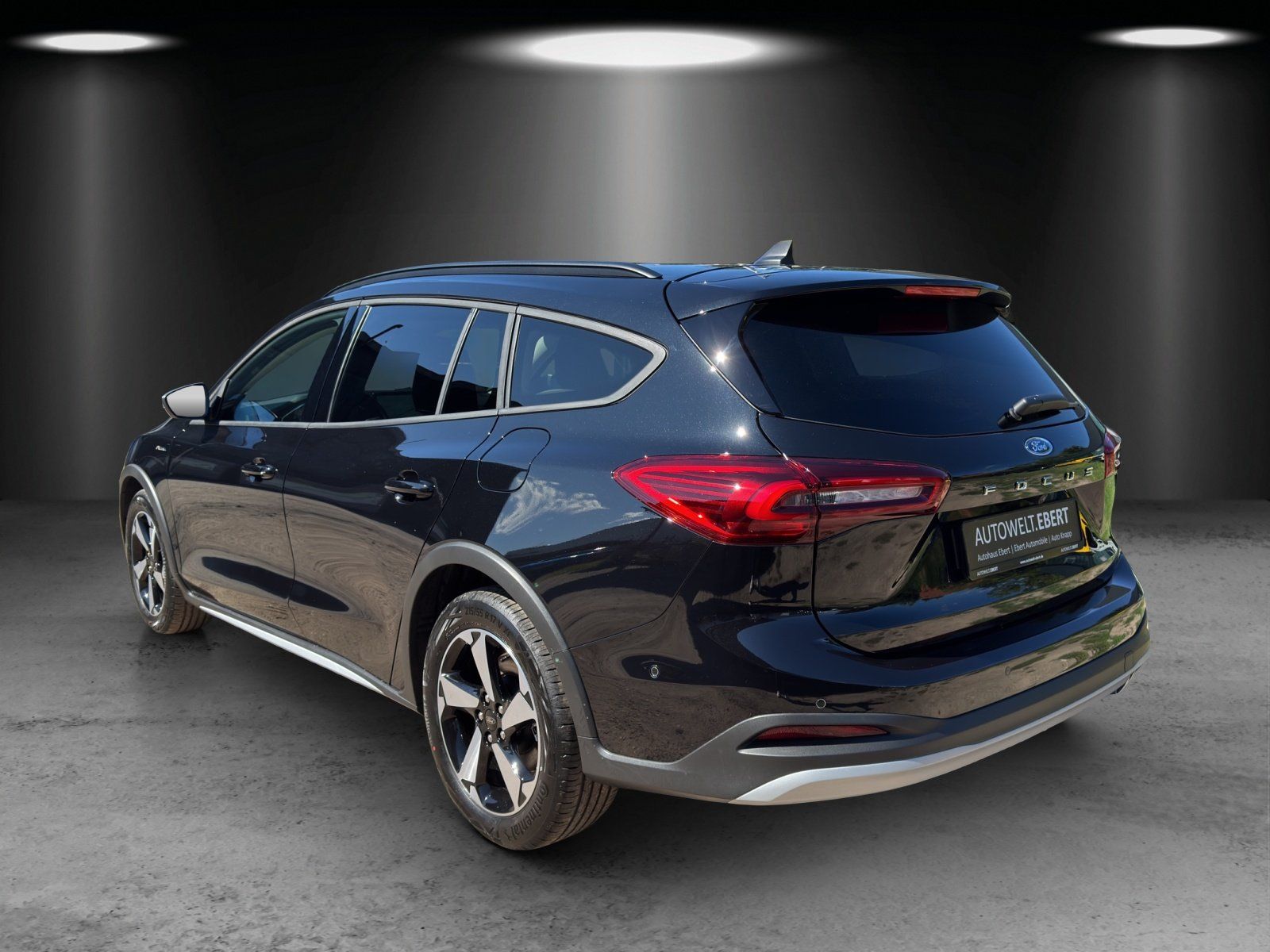 Fahrzeugabbildung Ford Focus Turnier Active WINTER/FAHRERASSIST/EASY-PA