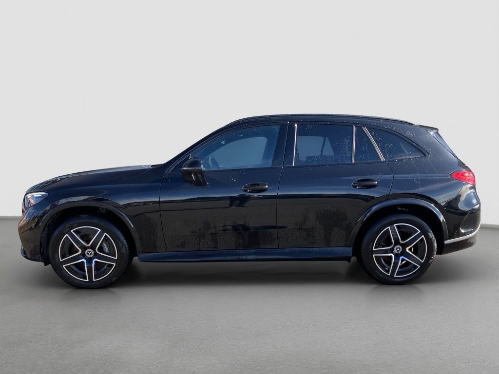 Fahrzeugabbildung Mercedes-Benz GLC 220 d 4MATIC AMG*Night*Navi*KeyLess*RFK*PDC