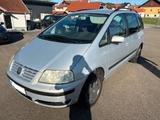 Volkswagen Sharan 1.9TDI 4motion 95`km Navi Zahnriemen neu - Volkswagen Sharan mit Diesel-Antrieb: Kleinbus, 1.9