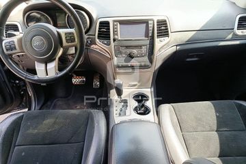 Jeep Grand Cherokee - 10