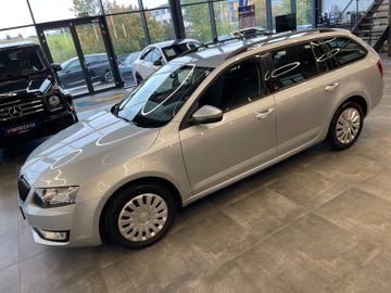MYAUTOCENTER – Gebraucht- und Jahreswagen mit Werkstattservice in Pfaffenhofen Skoda Octavia Combi Ambition *2. Hand*Klima*PDC*Radio*