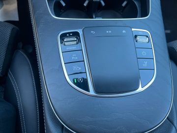 Mercedes-Benz E 200 E T-Modell E 200 d