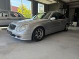 Mercedes-Benz E 220 E Limousine E 220 CDI - gebrauchte Mercedes-Benz E 220 aus dem Jahr 2002