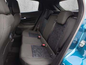 Alfa Romeo Junior Ibrida MATRIX NAVI KAMERA