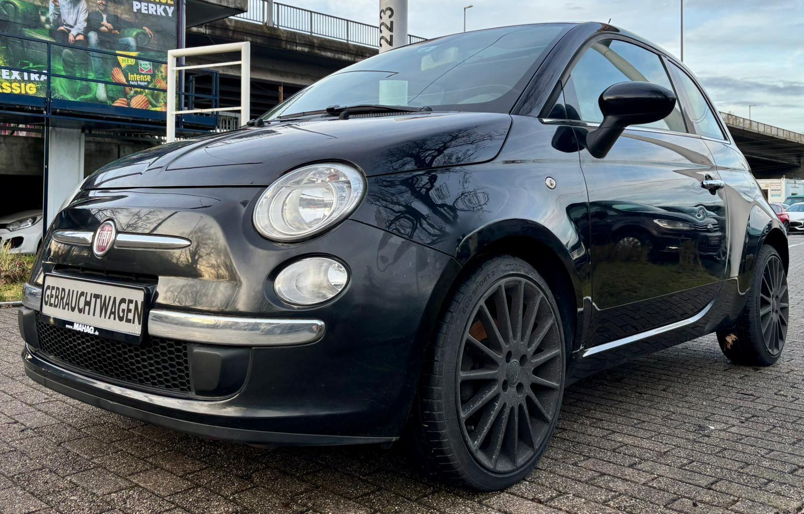 Fiat 500 Lounge/SHZ/Klima/Panorama/17 Zoll Alu