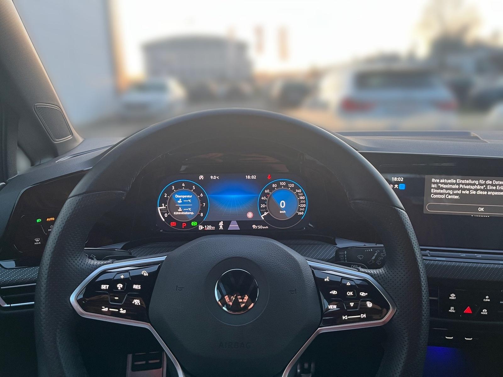 Volkswagen Golf VIII 2.0 TSI 4M R-Line *LED*PDC*NAVI*SITZH*, миниатюра 10