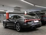 Audi e-tron GT quattro Head Up Carbon Matrix LED 20'' - Audi e-tron GT mit Elektro-Antrieb: Grau