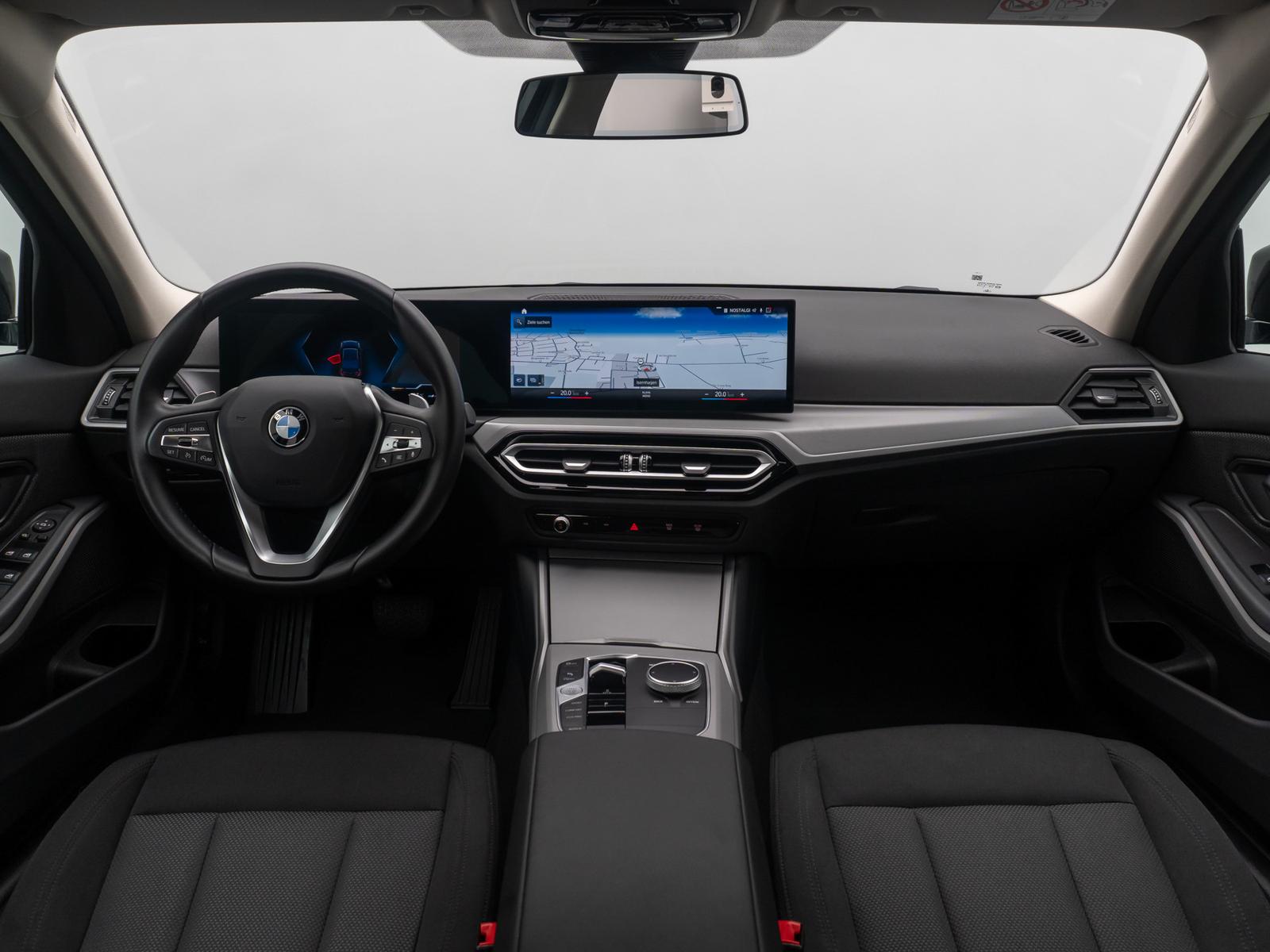 BMW 318i GeschwindigReg DAB PDC Widscreen Cockpit+