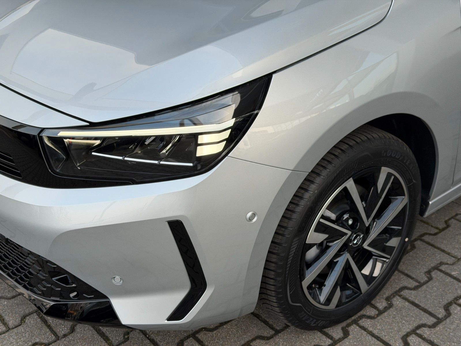 Fahrzeugabbildung Opel Corsa F 1.2 Turbo GS Kamera,LED,Navi,SHZ,Keyless