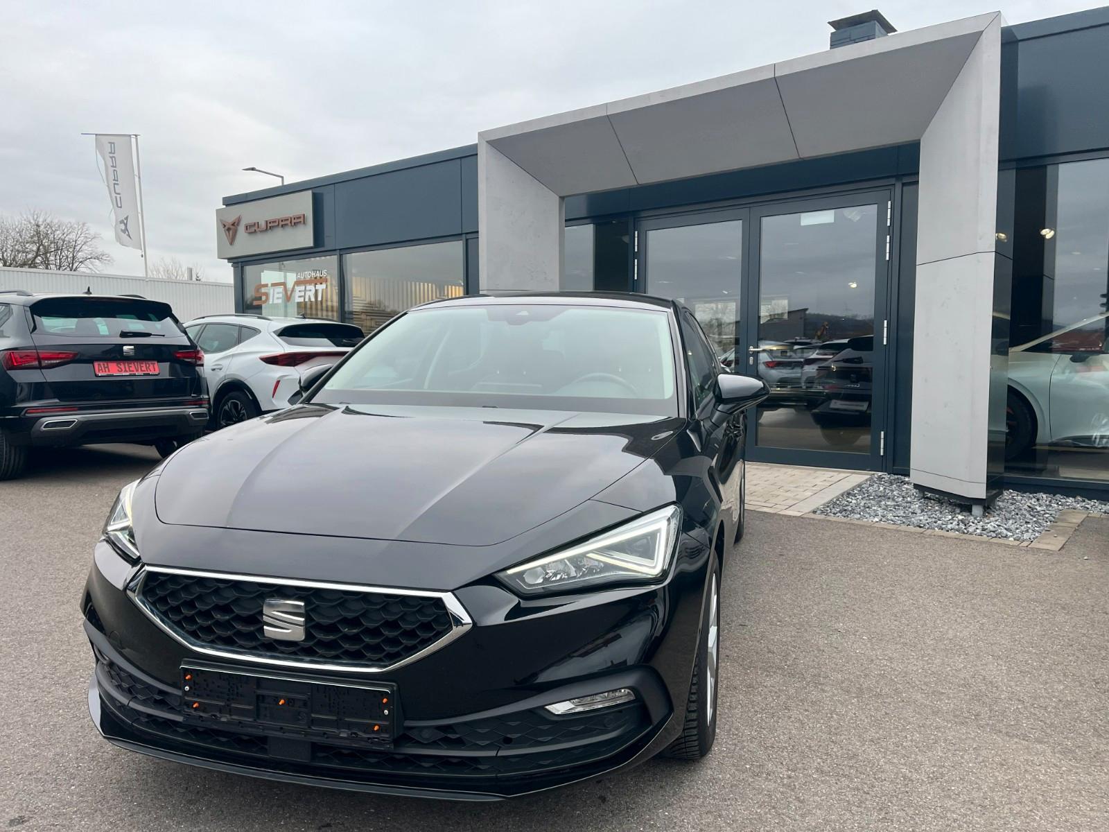 Seat Leon 1.5 Style NAVI KESSY VOLL LED PDC FULL LINK