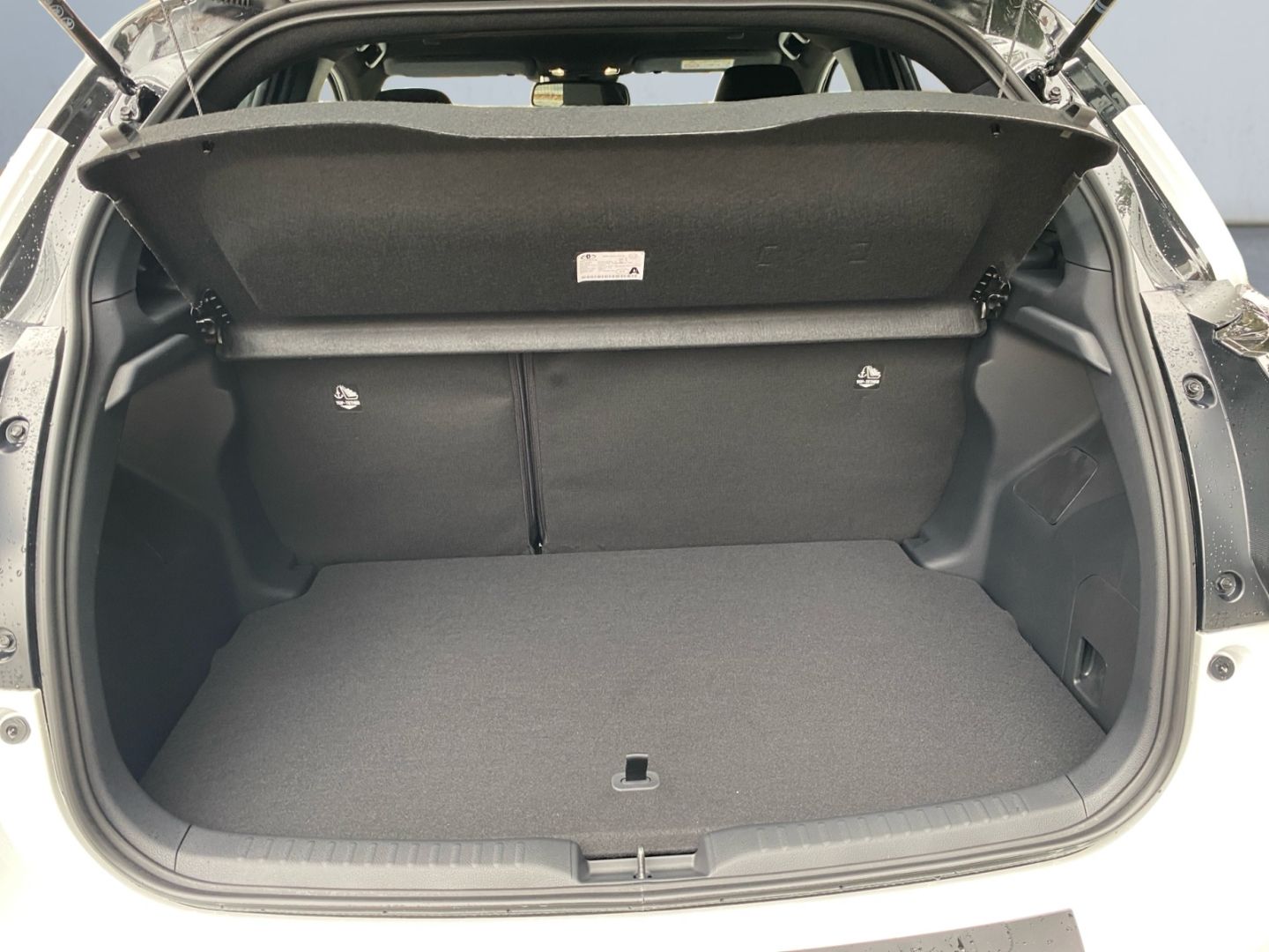 Toyota Yaris - Bild 16