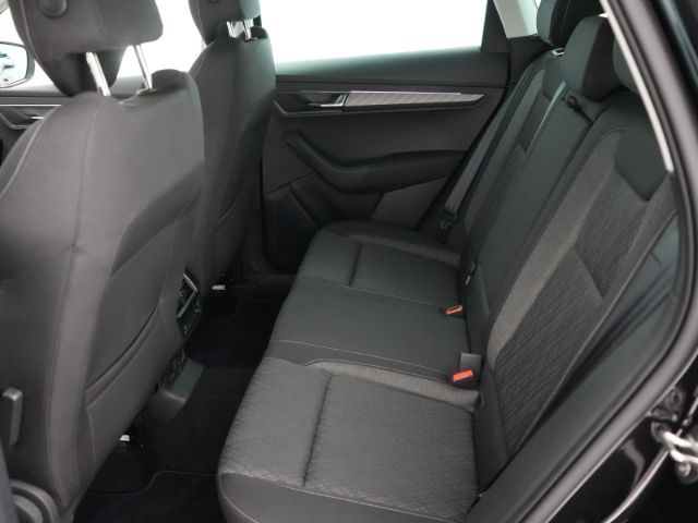 Karoq STYLE TDI DSG+AHK+NAVI+SITZ-/LENKRADHEIZUN