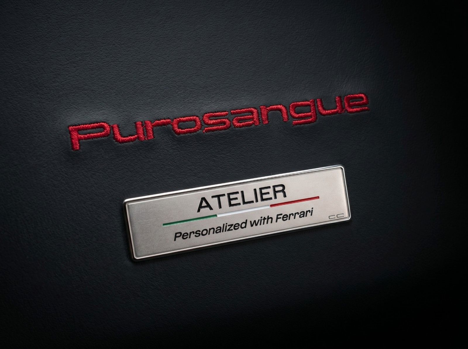 Fahrzeugabbildung Ferrari Purosangue | ATELIER CAR | Carbon | Panoramadach