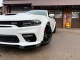 Dodge DAYTONA*WIDEBOY*CARBON*GARANTIE*SERVICE NEU*VOLL - weiße Dodge Charger