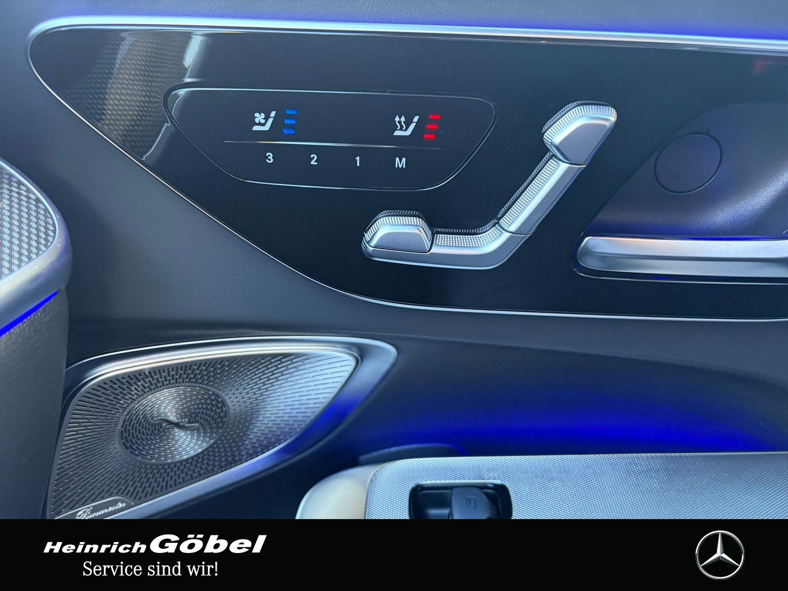 Fahrzeugabbildung Mercedes-Benz CLE 300 4M AMG*STANDHEIZ*NAPPALEDER*AHK*SITZKLIM