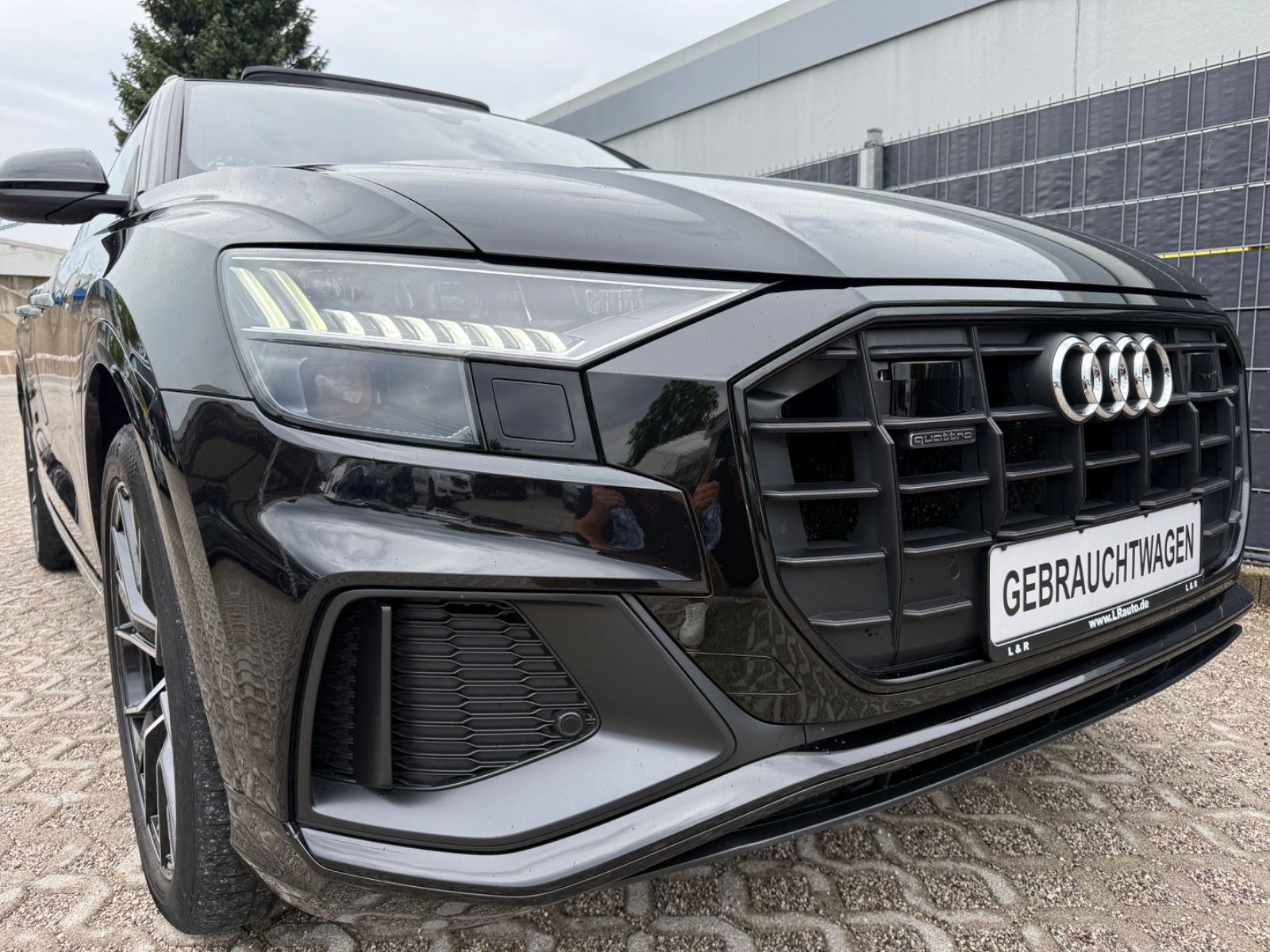 Audi Q8 50 TDI quattro Led Navi Leder 1-Hand Ahk foto 4