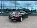 Mercedes-Benz C 180 T Exclusive Autom. AHK LED Pano Navi 17" - Mercedes-Benz C 180 mit Benzin-Antrieb: Kombi, Automatik