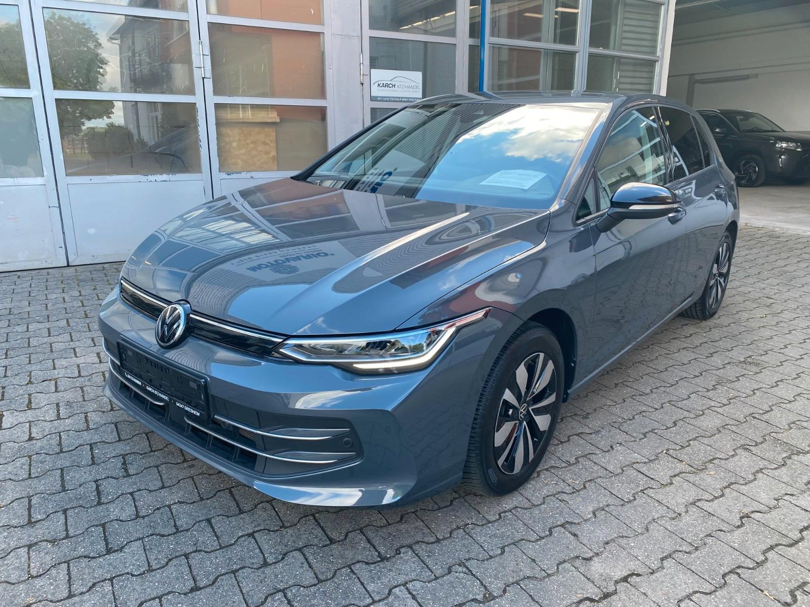 Volkswagen Golf VIII Lim. 1.5 TSI Goal LED/ACC/NAVI/PDC