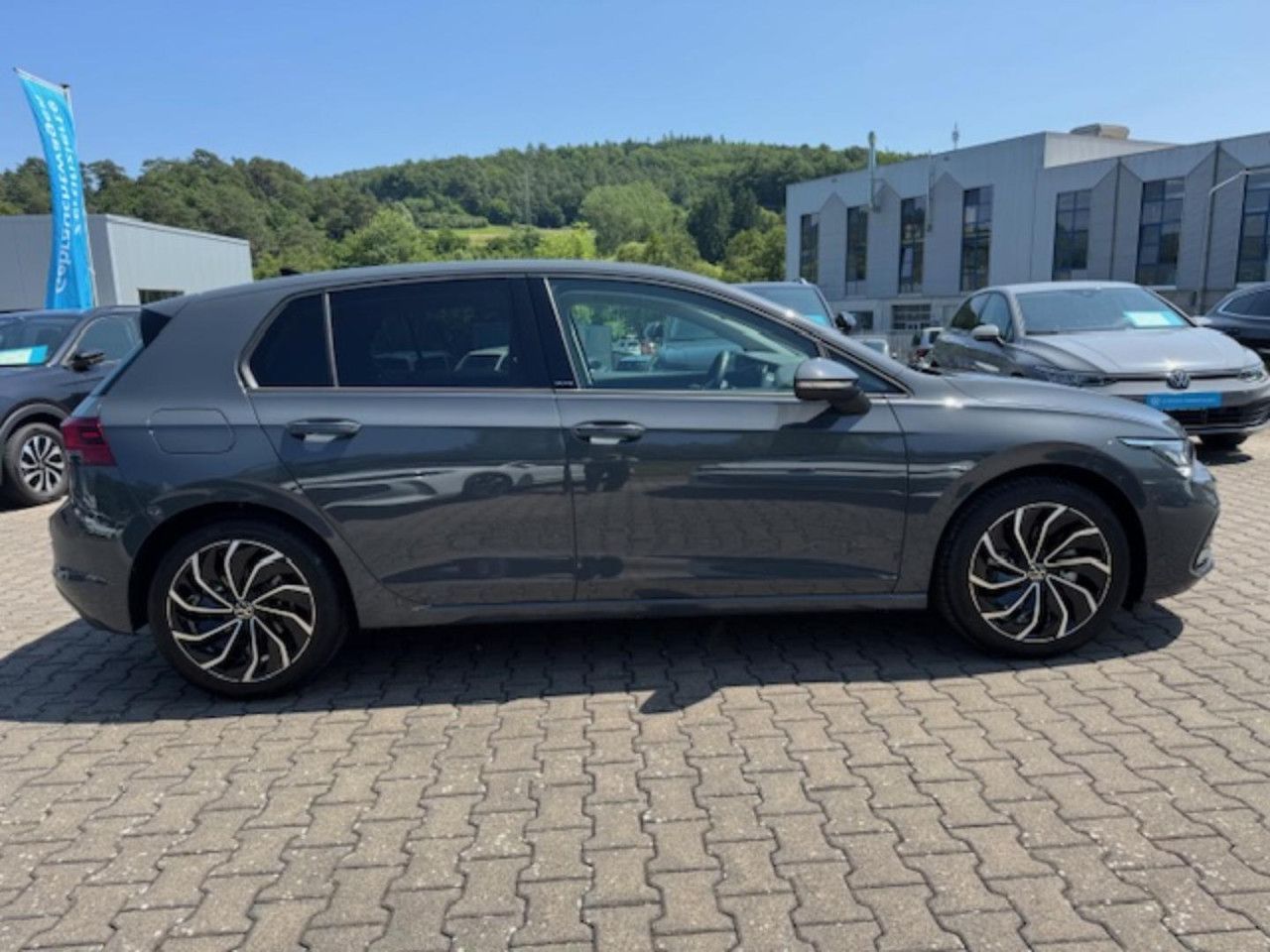 Volkswagen Golf VIII Golf Life 2.0 TDI 110kW 7-Gang DSG LED foto 5