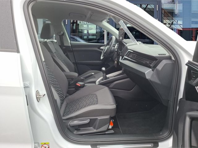 Audi A1 25 advanced Sportback °LED°SHZ°PDC°AAC°AppleC