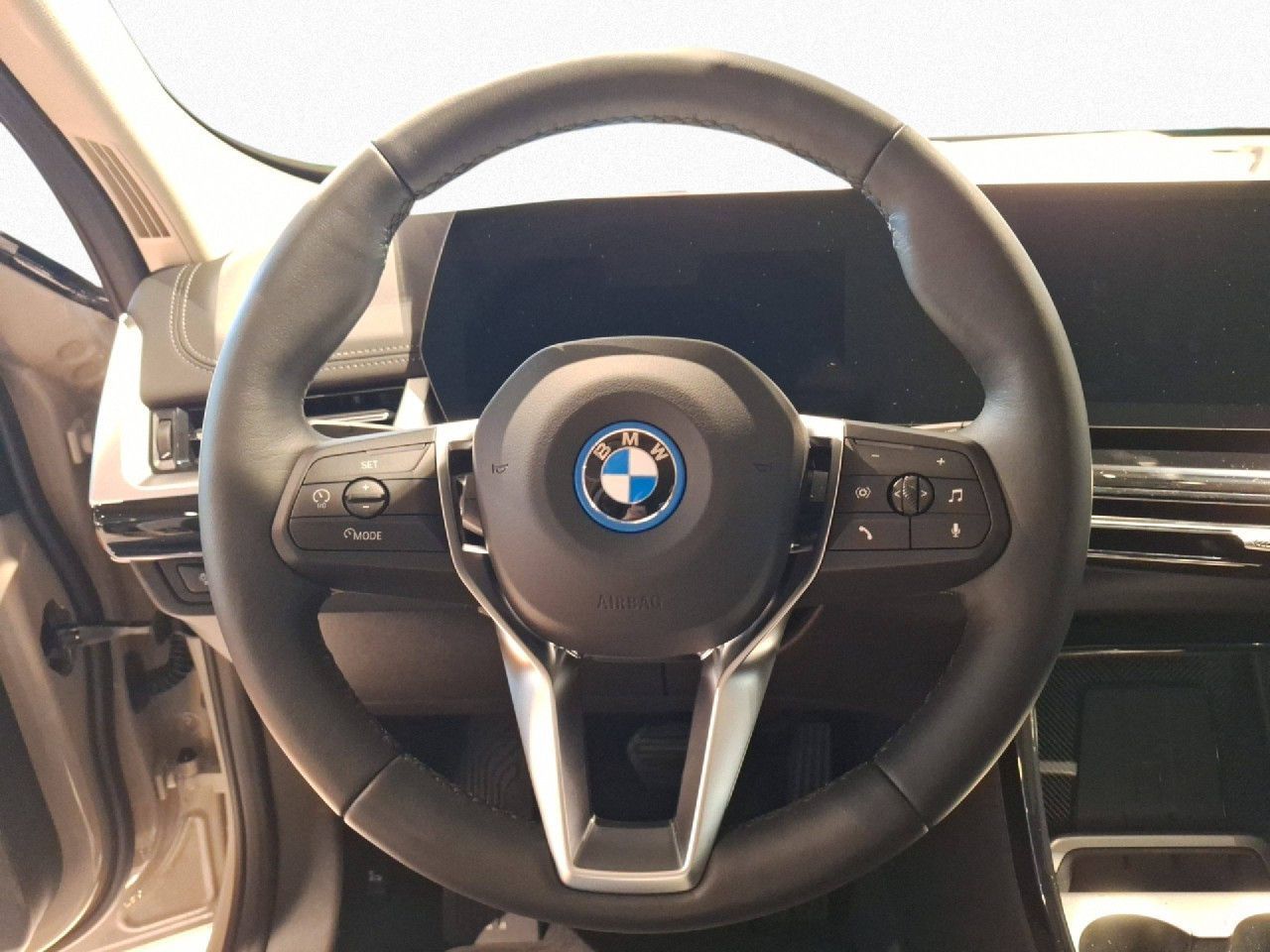 BMW iX1 - Bild 19