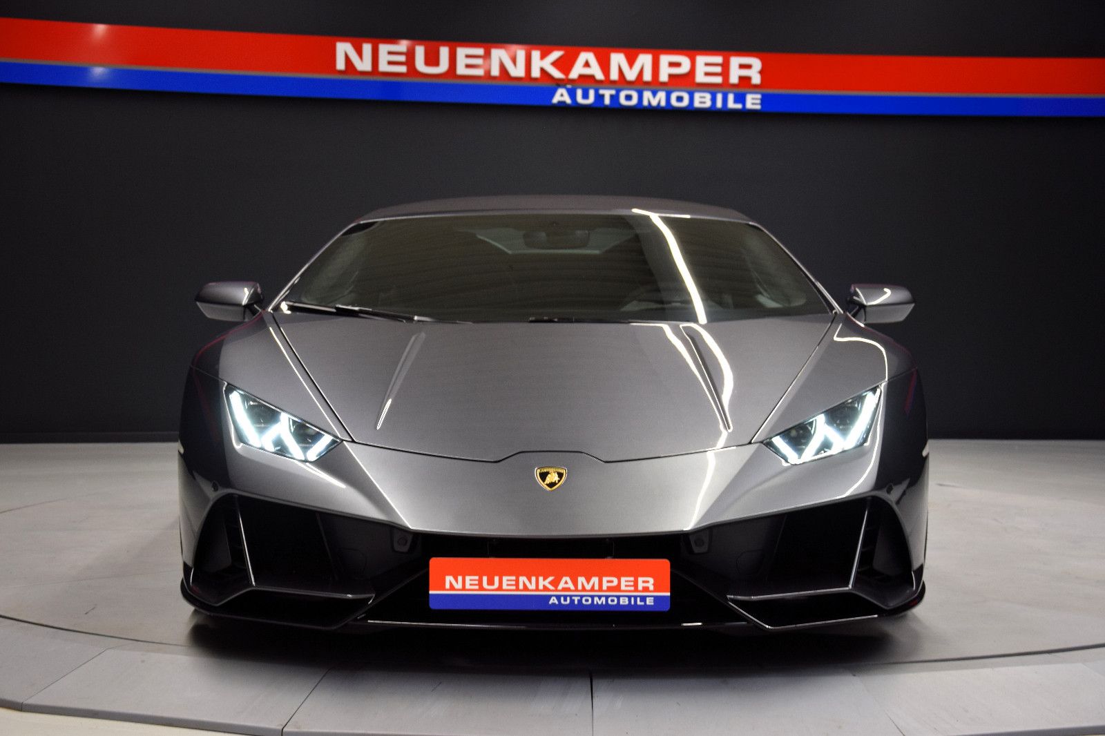 Fahrzeugabbildung Lamborghini Huracán EVO Spyder Carbon Lift Approved +Service