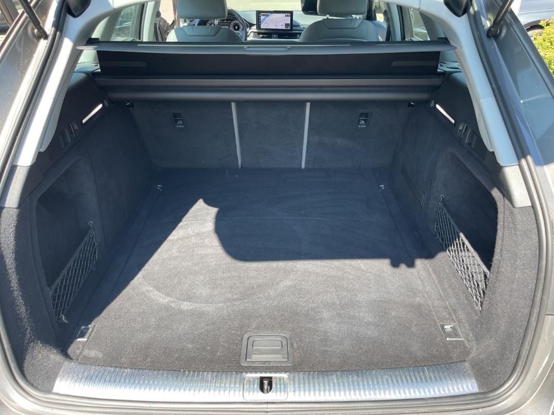 Fahrzeugabbildung Audi A4 Avant 40 TFSI advanced 360,Kamera,LED,Matrix