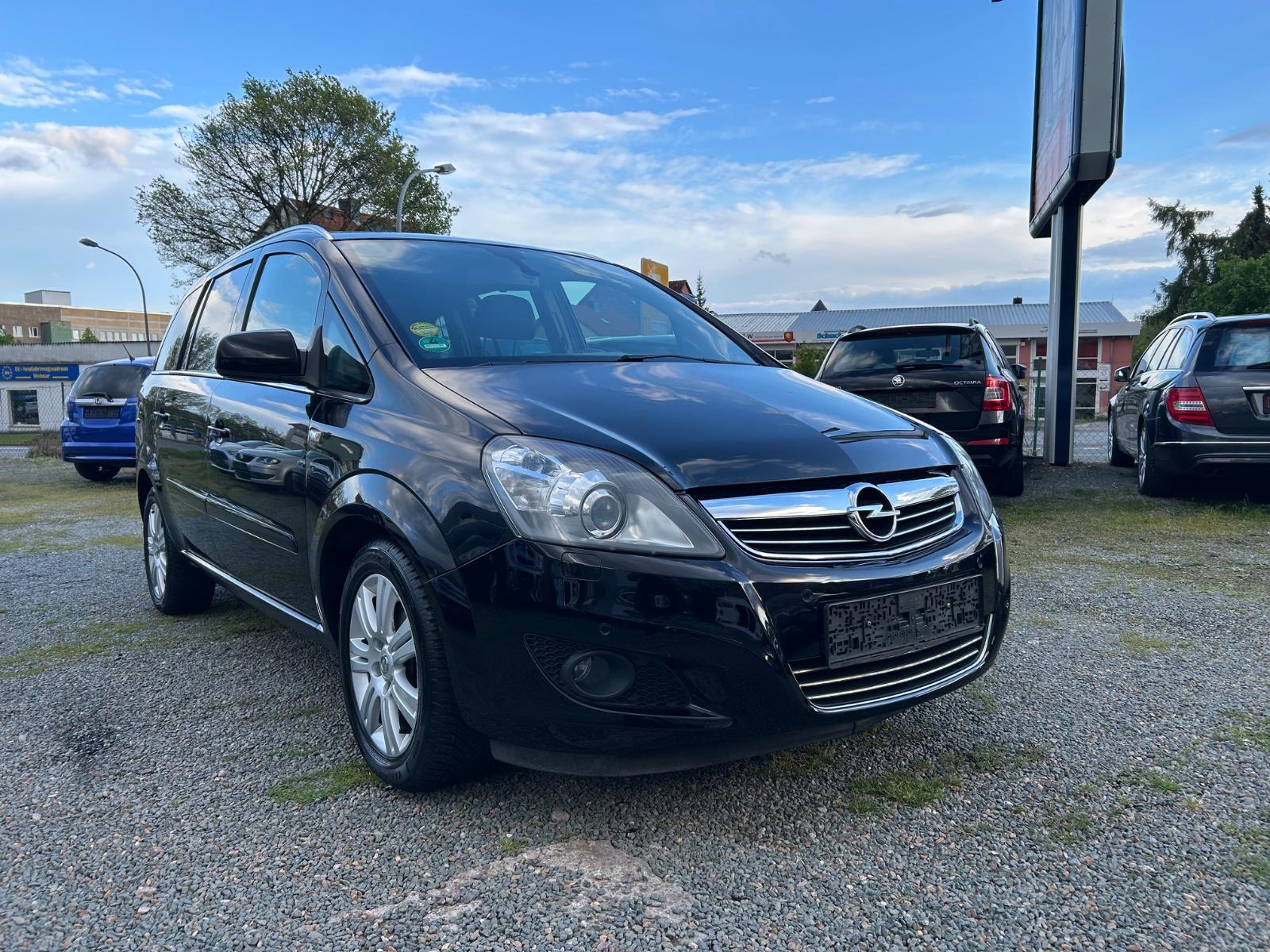Opel Zafira B Innovation  7 Sitzen TÜV 08/2026