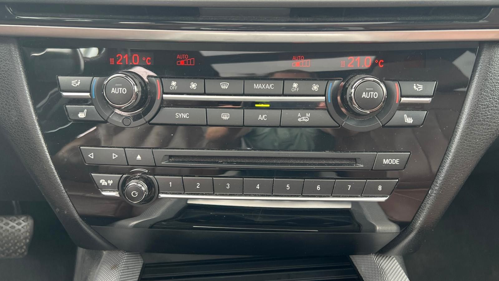 Fahrzeugabbildung BMW X5 M50d*RFK*XENON*PANO*H&K*NAVI*