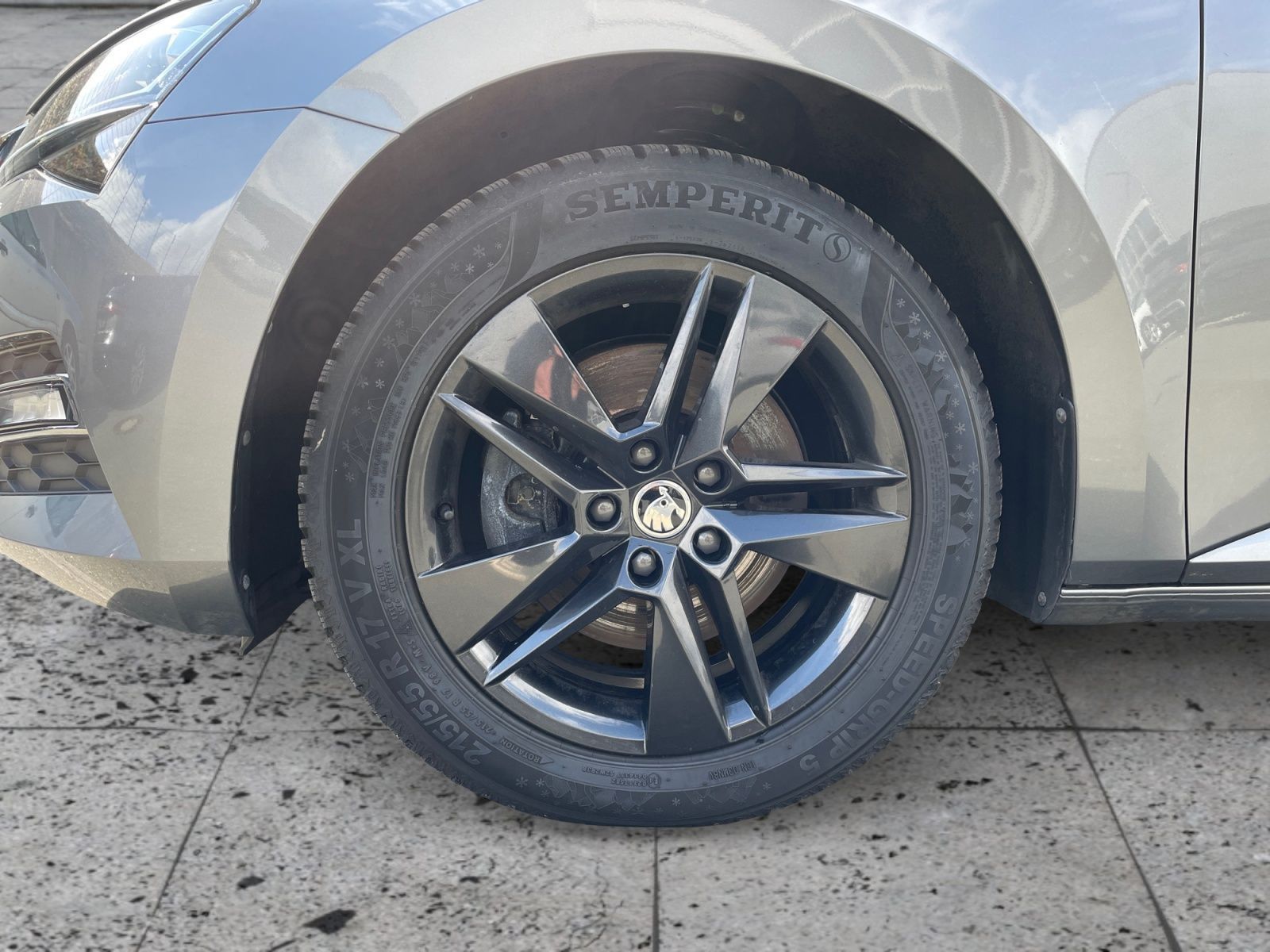 Skoda Superb - Bild 8